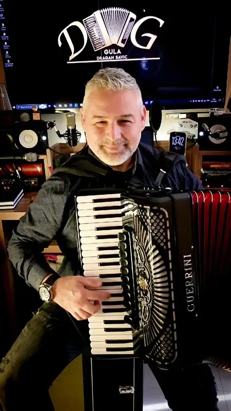 DRAGAN SAVIć GULA
